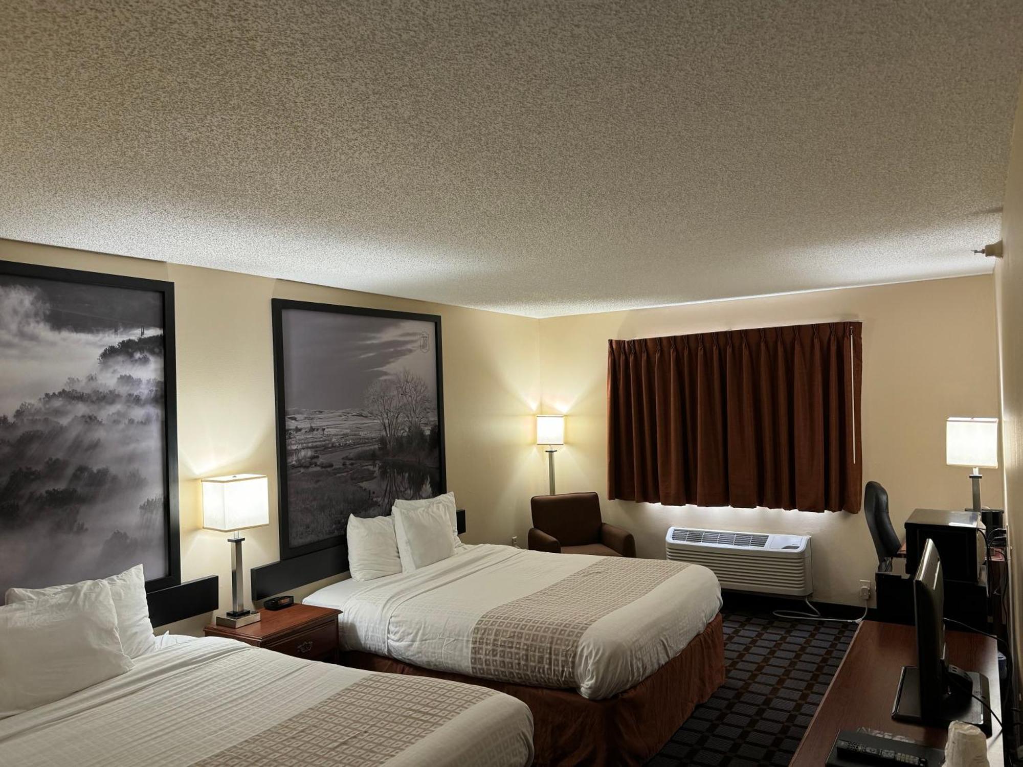 Super 8 By Wyndham Mason City Zewnętrze zdjęcie